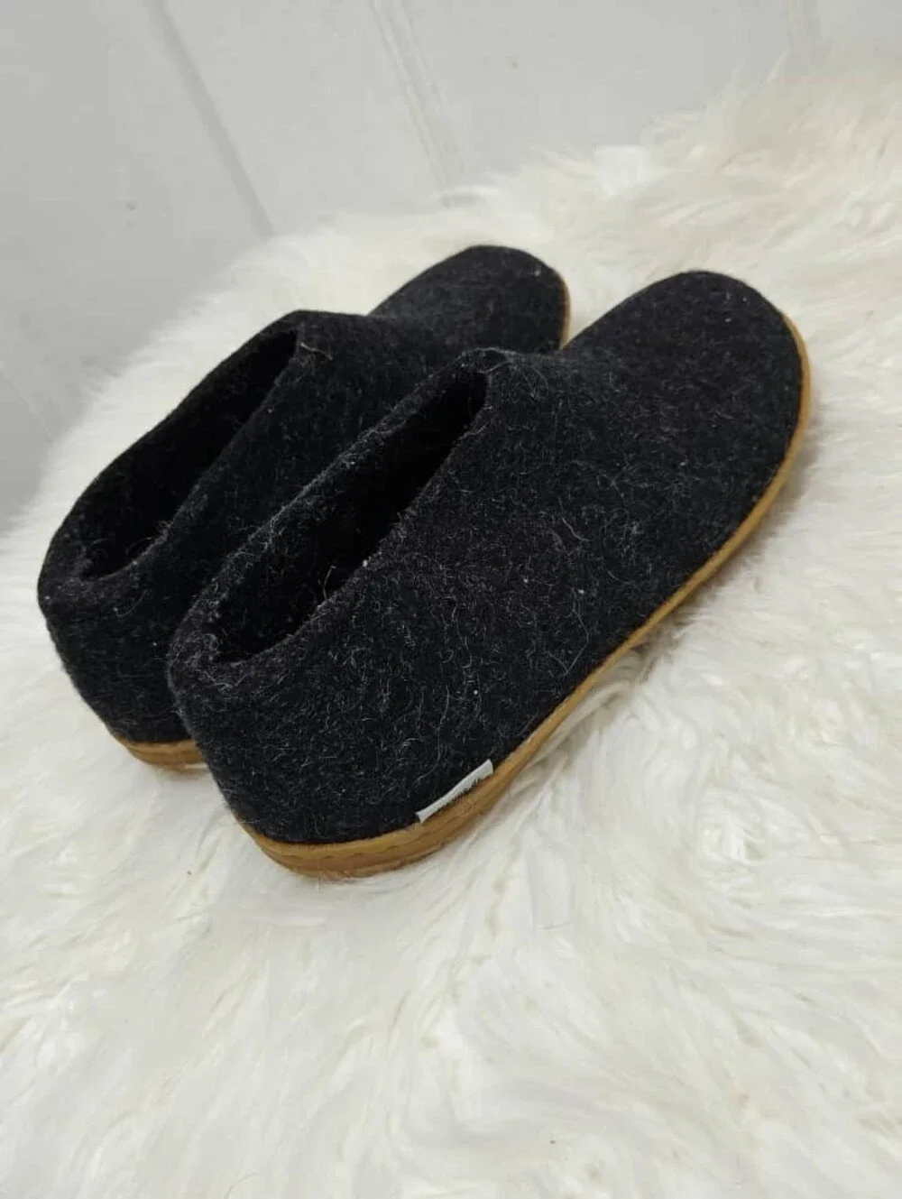 Glerups Charcoal 100% Wool Slip-On Mule Clog Honey Rubber Sole Unisex Sz 6 Eur37